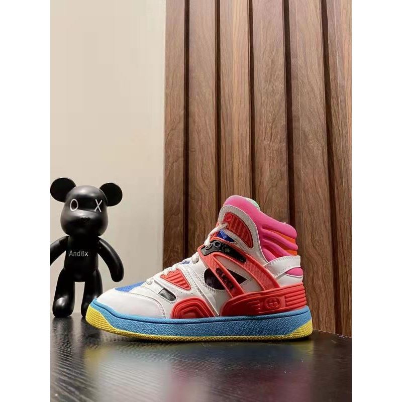 G*u*i casual shoes